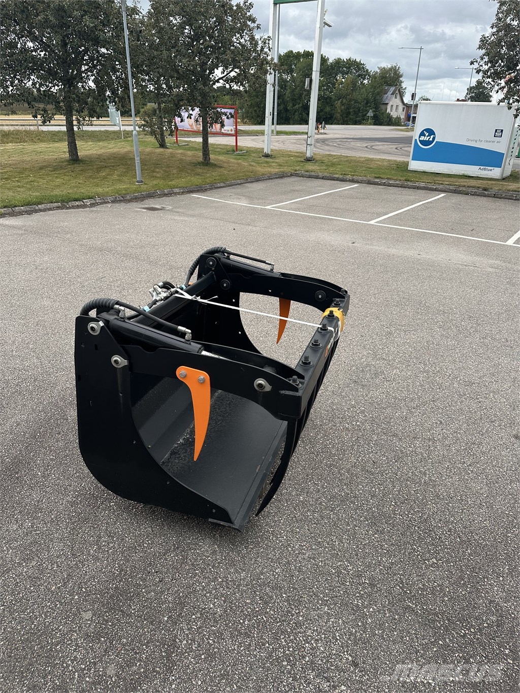 Ålö Quicke Multibenne M+ 130 Accesorios para cargador frontal