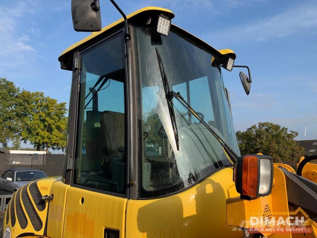 Volvo L30B Quick coupler - Folding bucket - Forks Wheel loaders