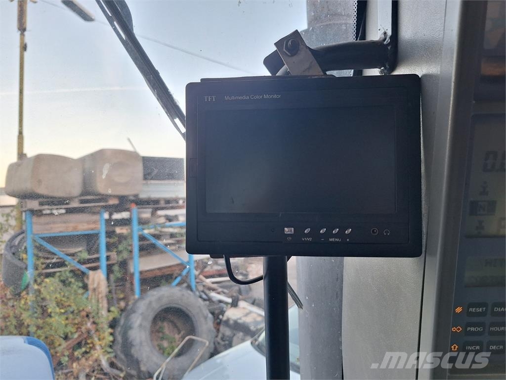 New Holland TG 285 4X4 Diger