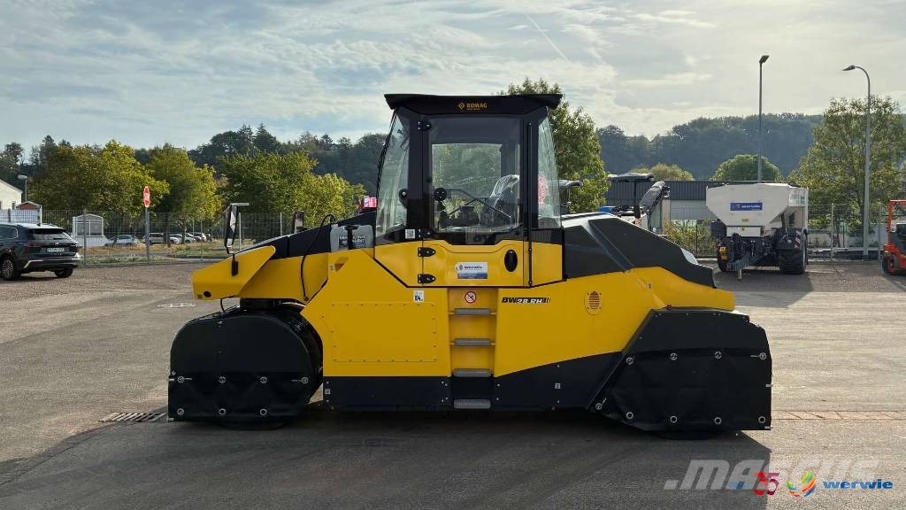 Bomag BW 28 RH Rodillos sobre neumáticos