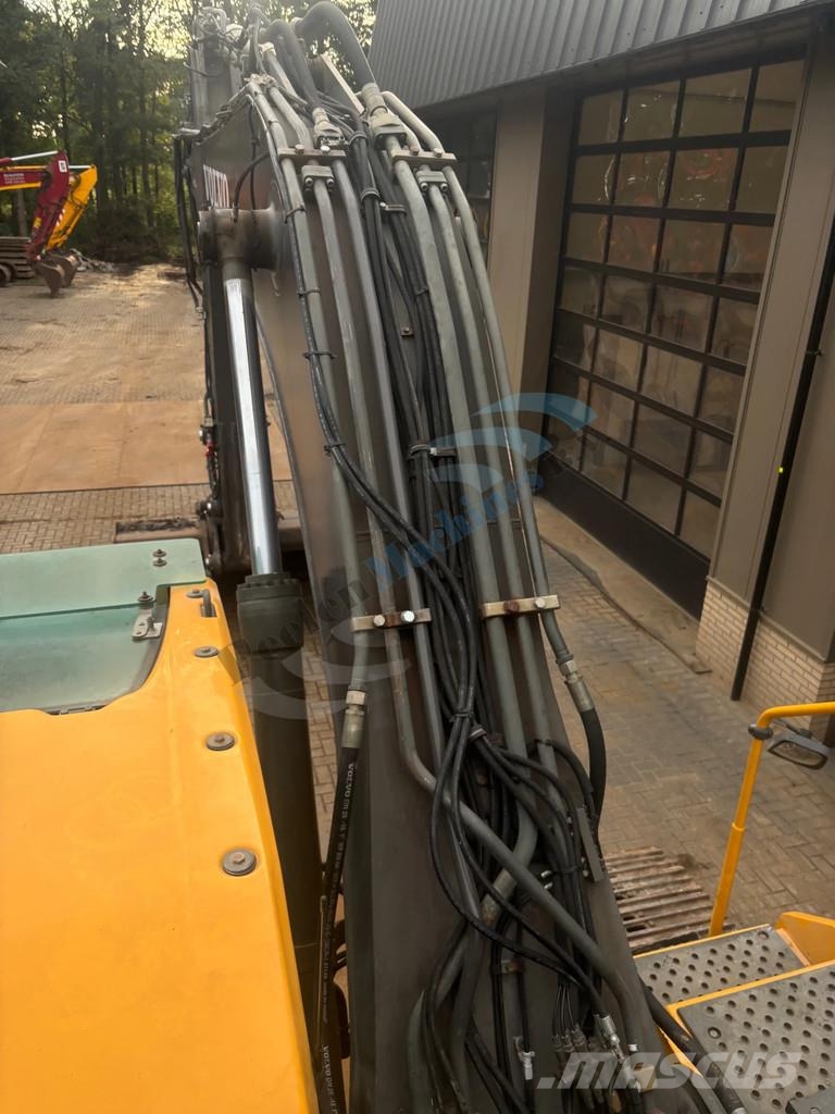 Volvo EC 250 EL Bagri goseničarji
