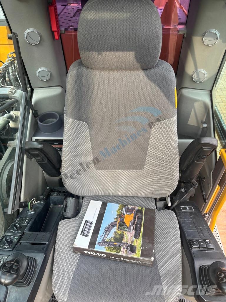 Volvo EC 250 EL Bagri goseničarji