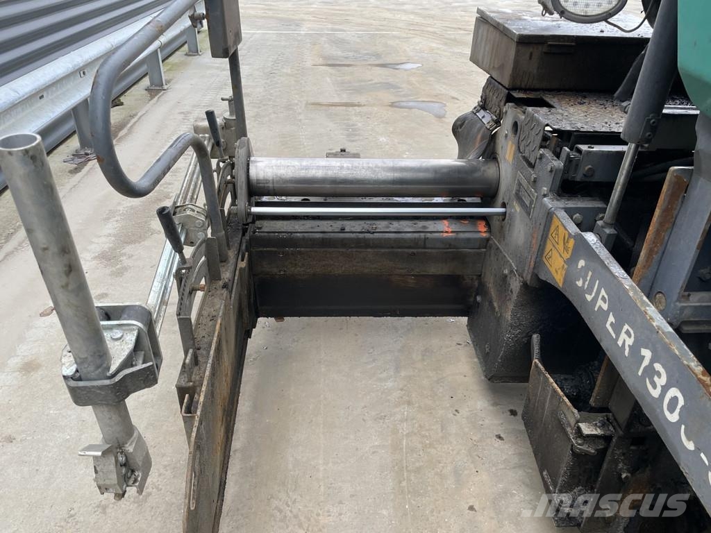 Vögele SUPER 1300-3I Asfaltsläggningsmaskiner