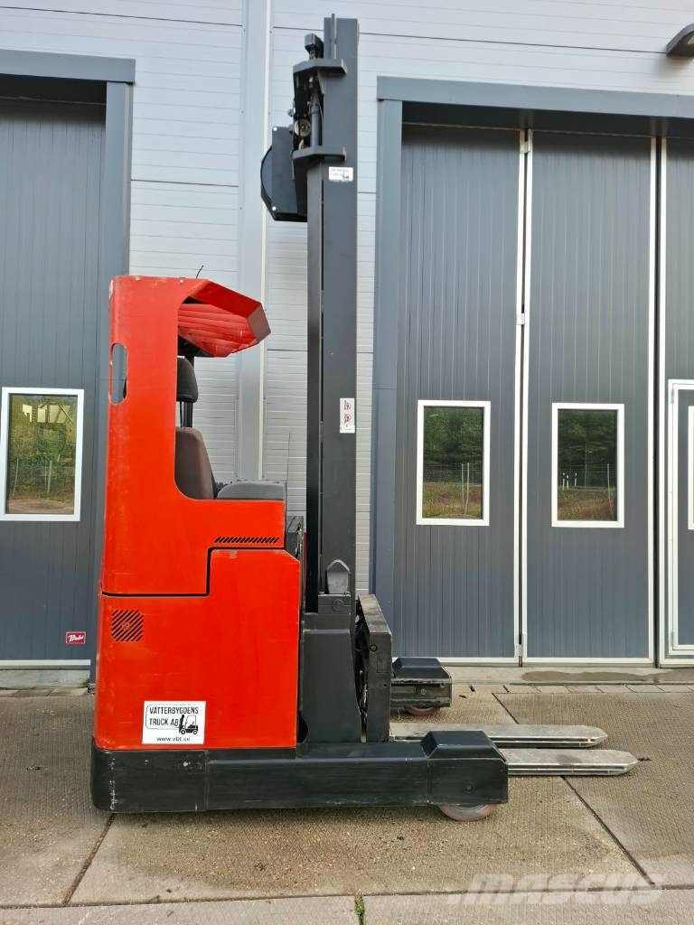 BT RR E 2 Lükandmastiga tõstukid