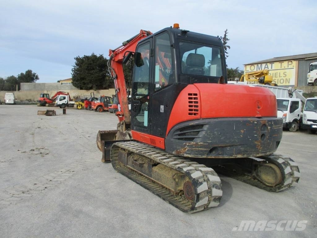 Kubota KX 080-4 中型挖掘机