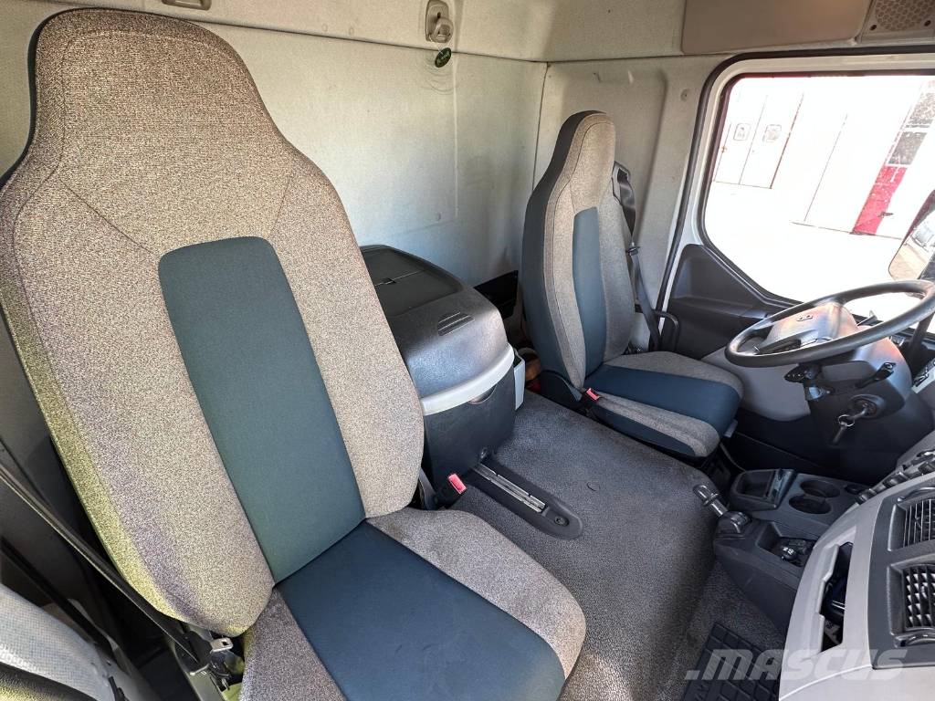 Volvo FL 250 4*2 Seria 3459 Sanduk kamioni