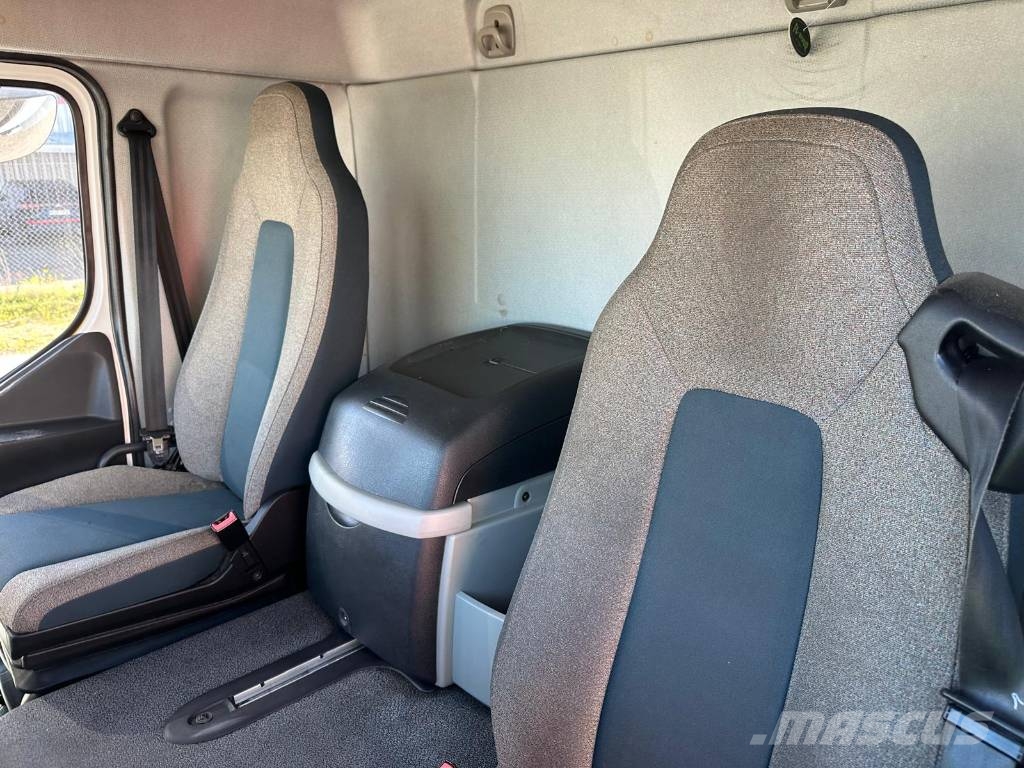 Volvo FL 250 4*2 Seria 3459 Sanduk kamioni