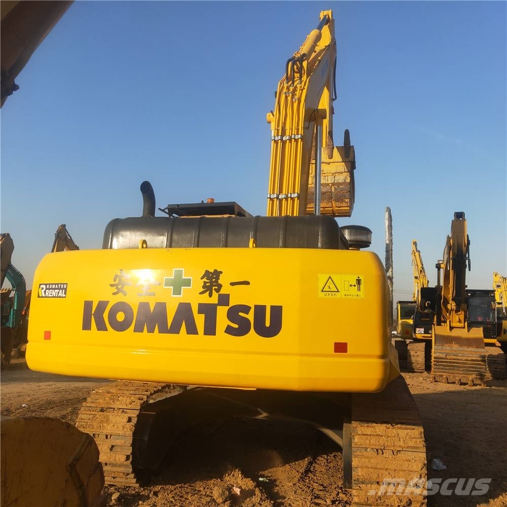 Komatsu PC360-7 حفارات زحافة