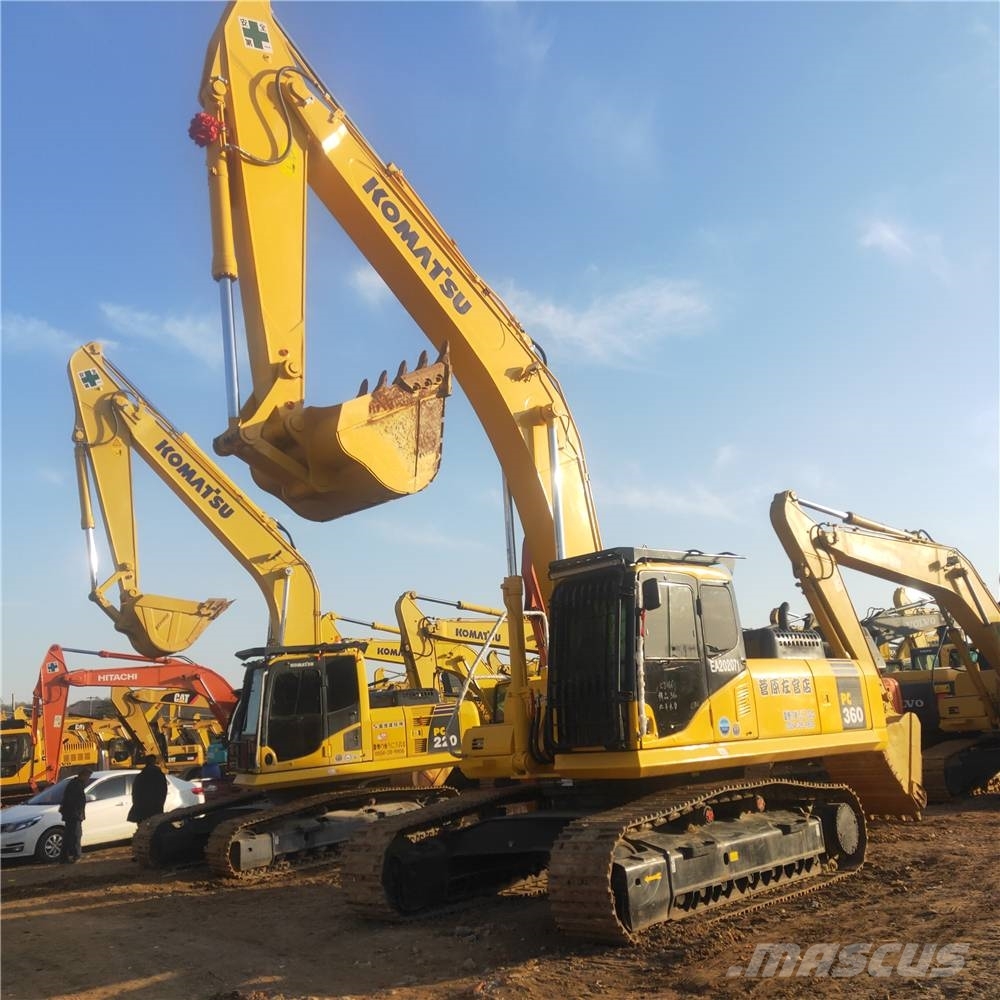 Komatsu PC360-7 حفارات زحافة