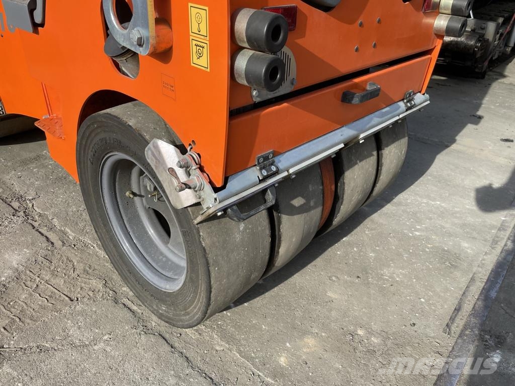 Hamm HD 10 VT Kombinované válce