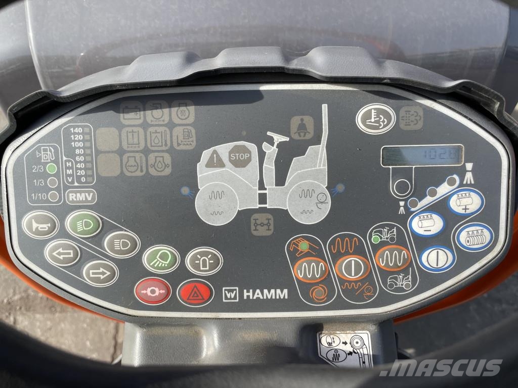 Hamm HD 10 VT Kombinované válce