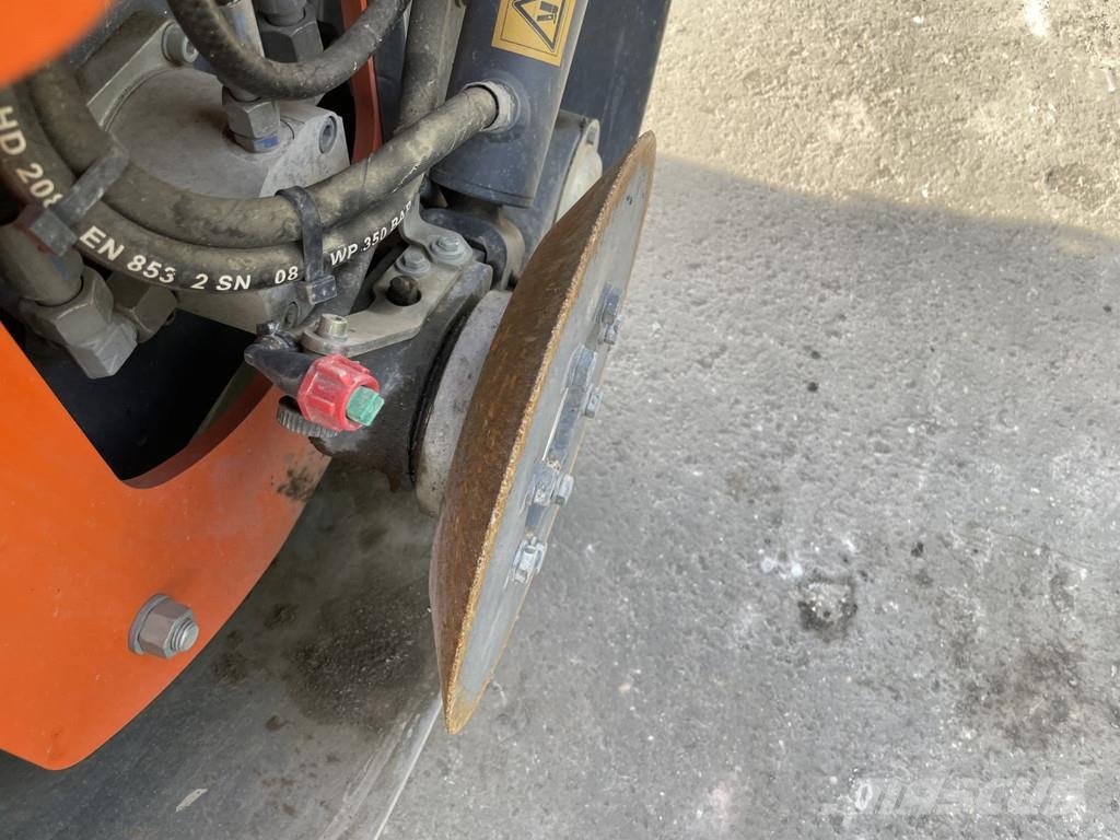 Hamm HD 10 VT Kombinované válce
