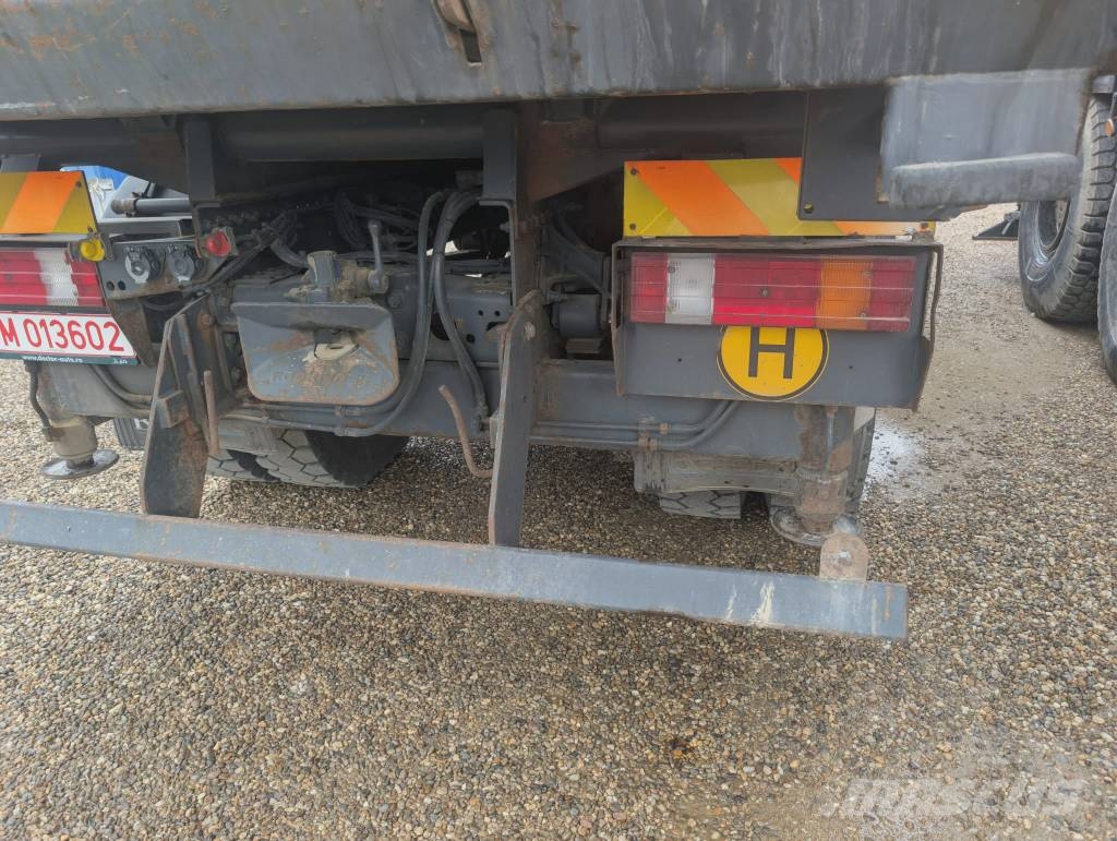 Mercedes-Benz Atego 1823 شاحنات الرافعات