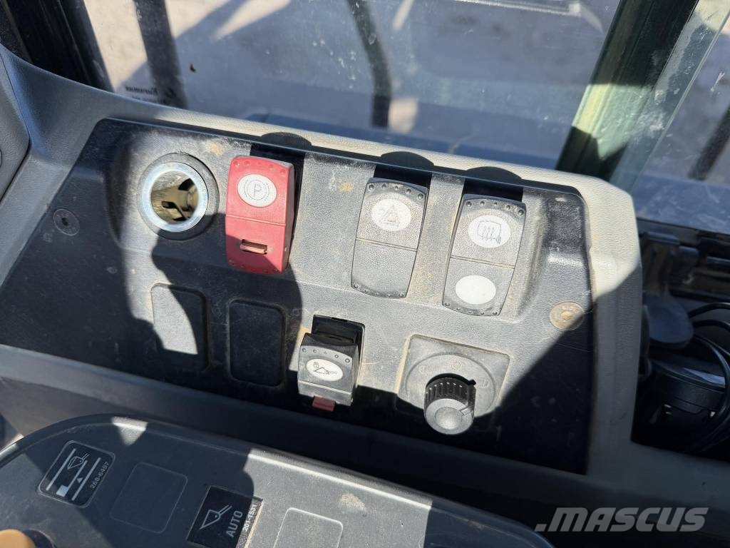 CAT 950M | 2018 | 8213hrs | INBOUND ABU DHABI Wheel loaders