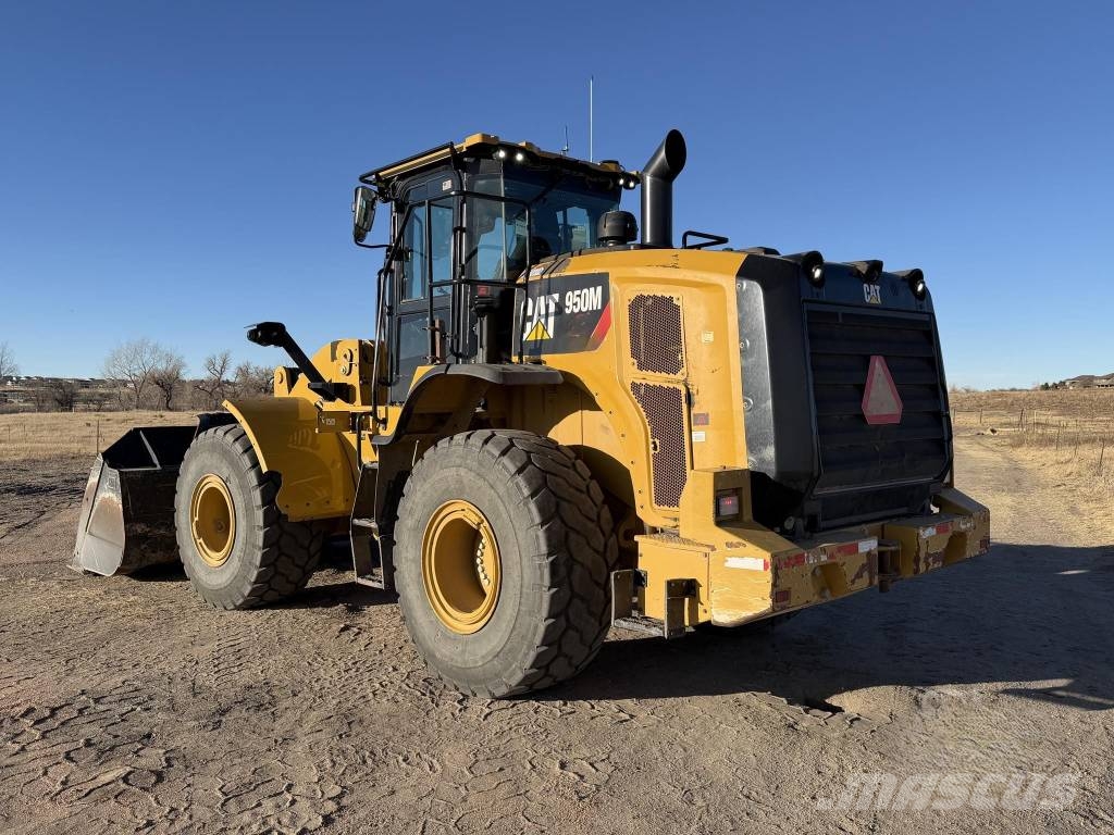 CAT 950M | 2018 | 8213hrs | INBOUND ABU DHABI Wheel loaders
