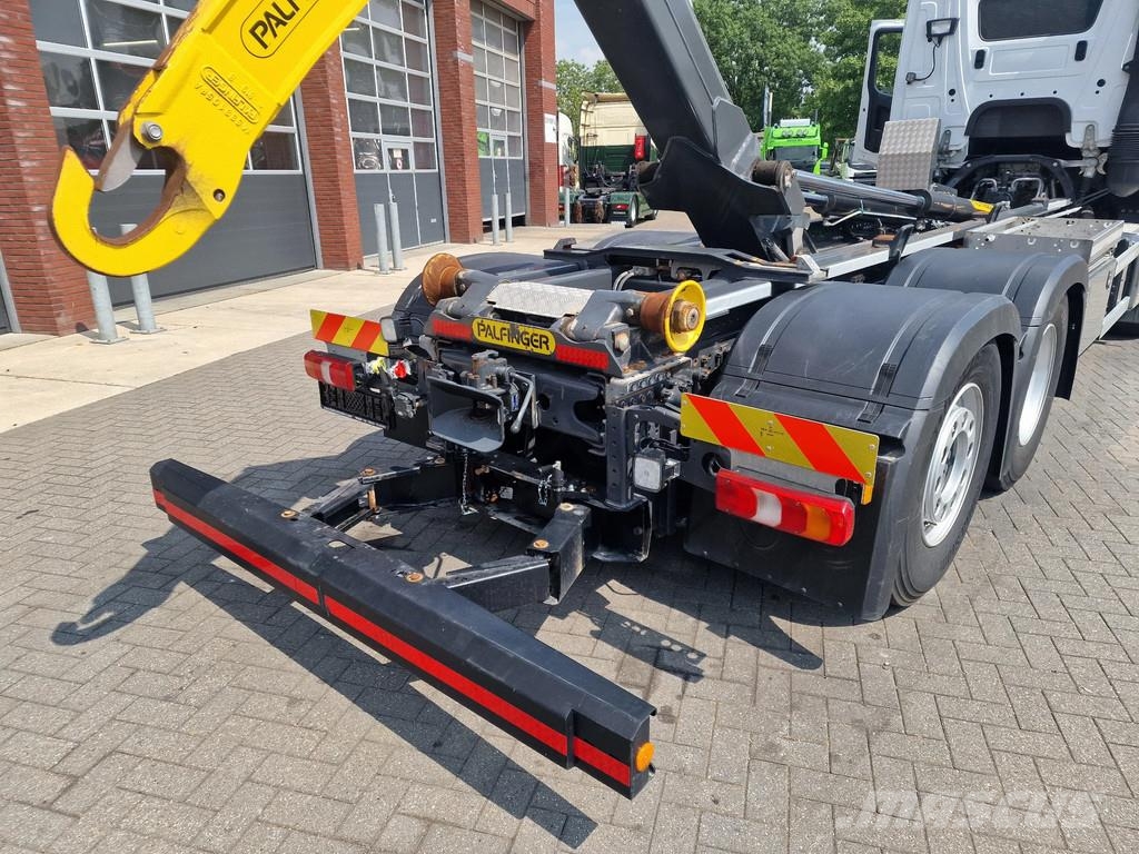 Mercedes-Benz Arocs 2645 6x2*4 with Hydrodrive - Palfinger T18A Camiones polibrazo