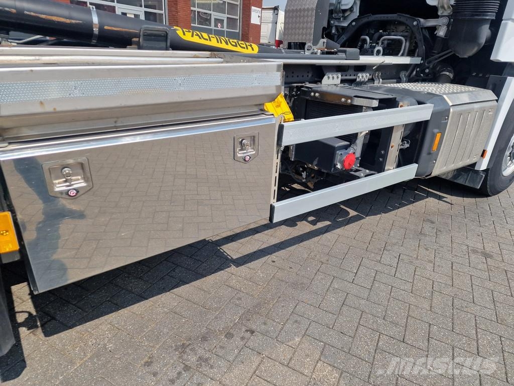 Mercedes-Benz Arocs 2645 6x2*4 with Hydrodrive - Palfinger T18A Camiones polibrazo