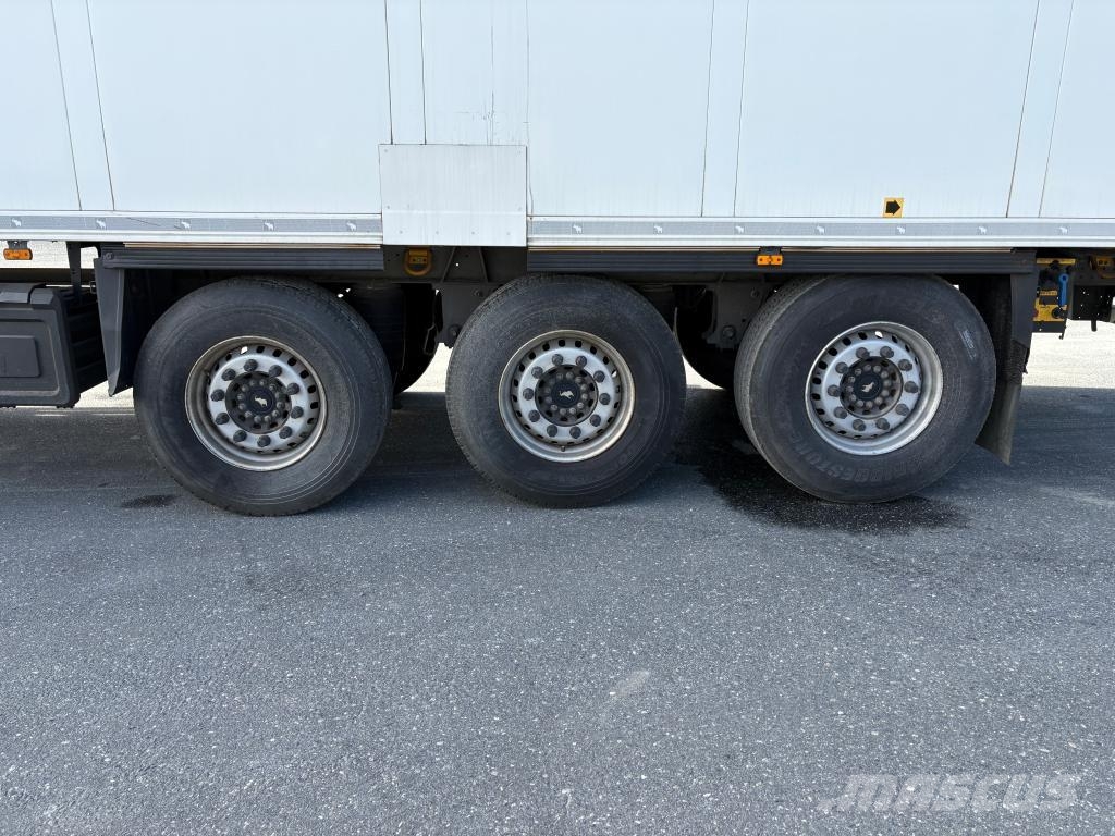 Schmitz Cargobull Trailer Reefer Flower Width & Dual Temp & Double S Temperature controlled semi-trailers