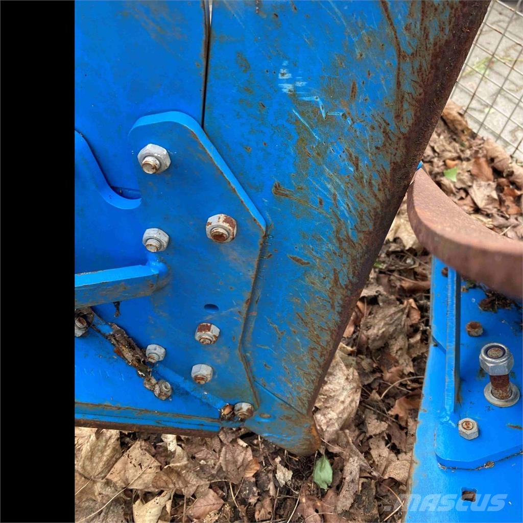 Lemken 1 Paar LEMKEN Anschraubkörper B35 Ostali priključki in naprave za pripravo tal