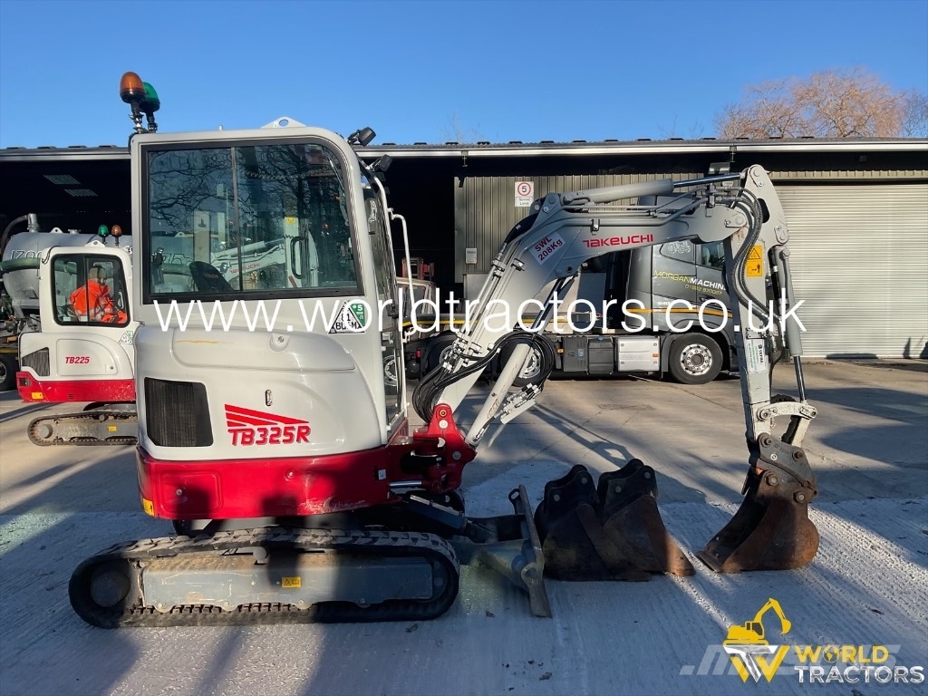 Takeuchi TB 325 R Miniescavatori