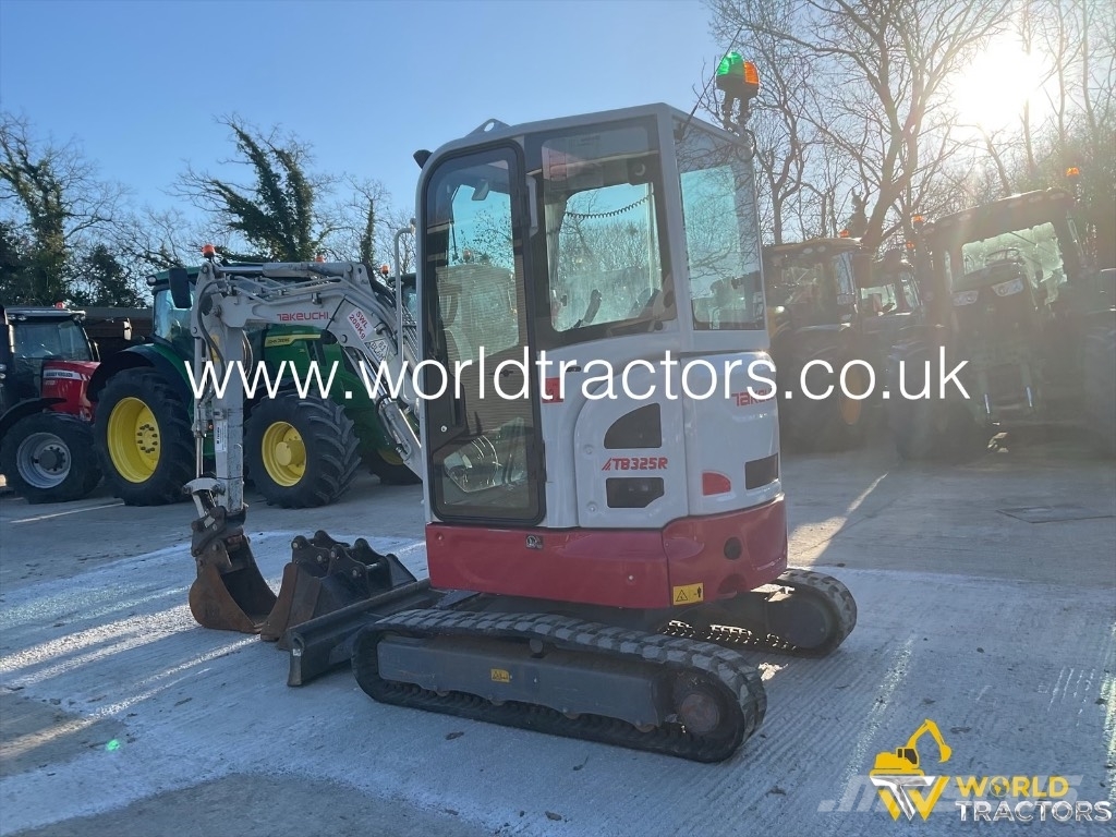 Takeuchi TB 325 R Miniescavatori