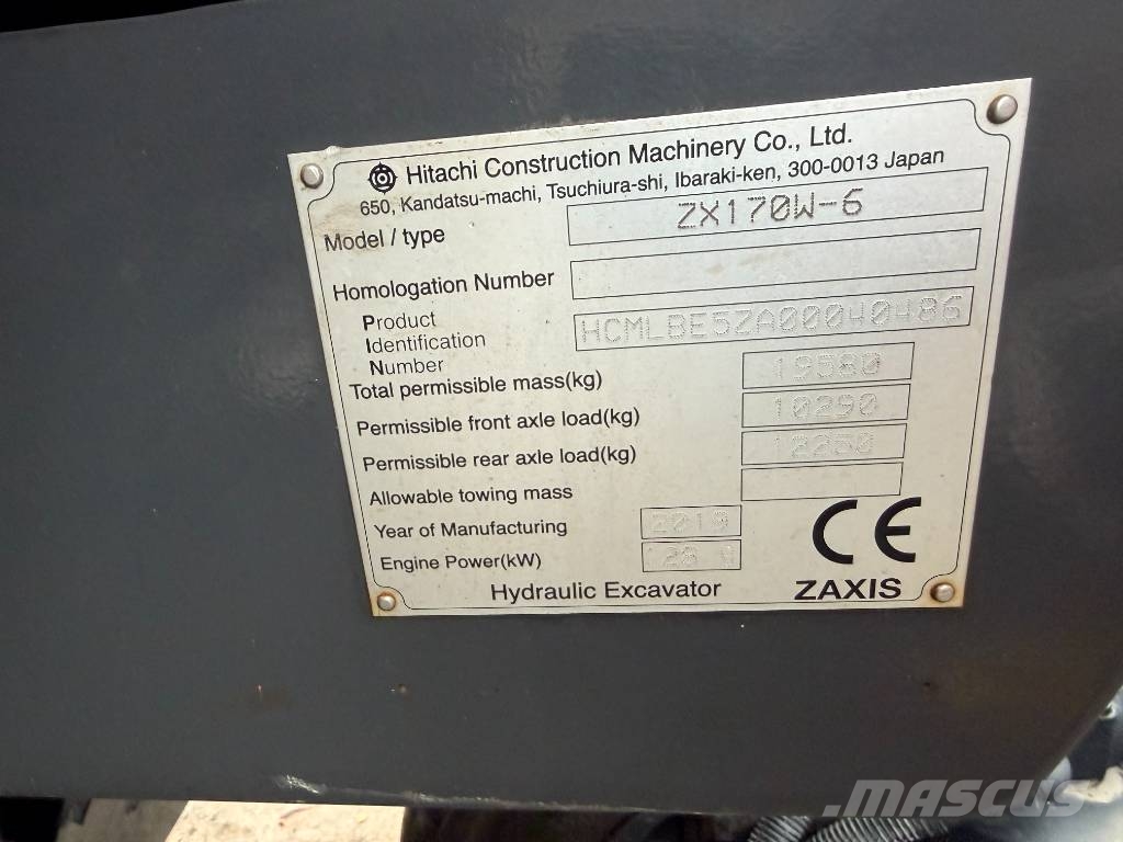 Hitachi ZX 170 W حفارات بعجل