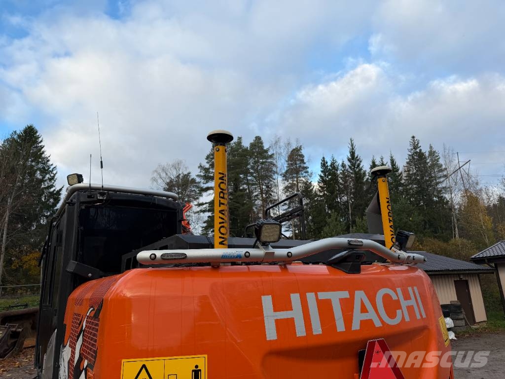 Hitachi ZX 170 W حفارات بعجل