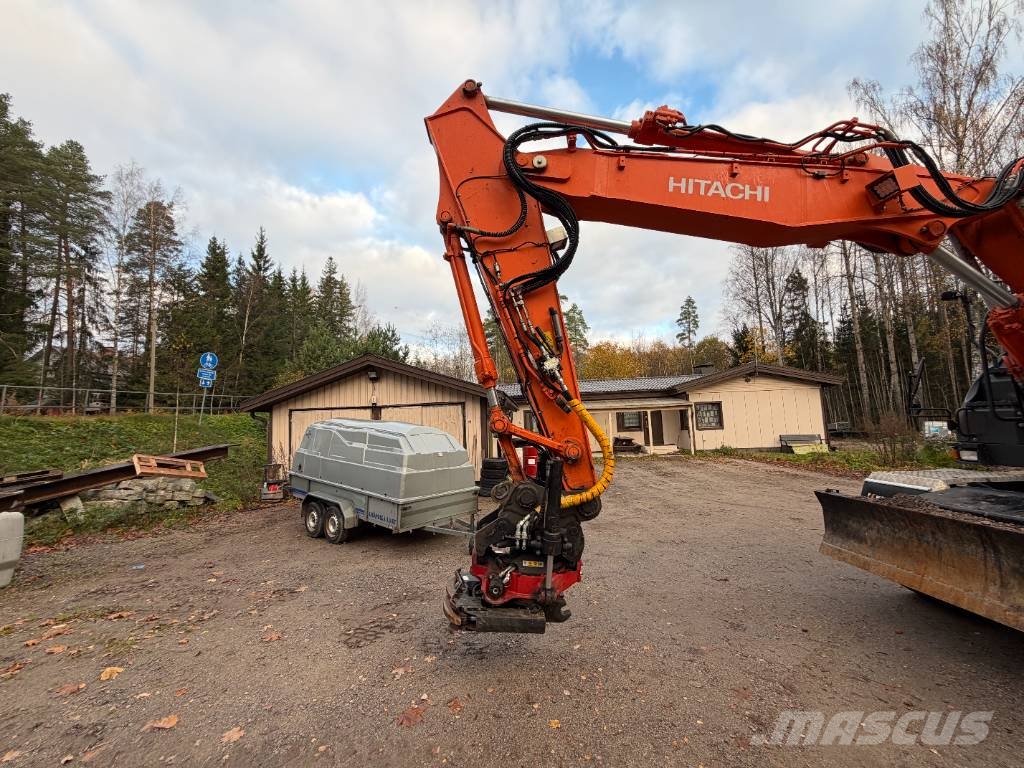 Hitachi ZX 170 W حفارات بعجل