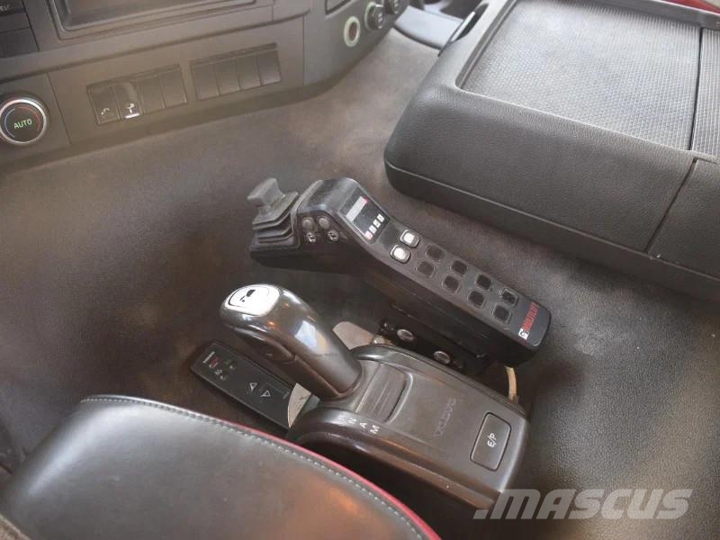 Volvo FMX 500 Camion ampliroll