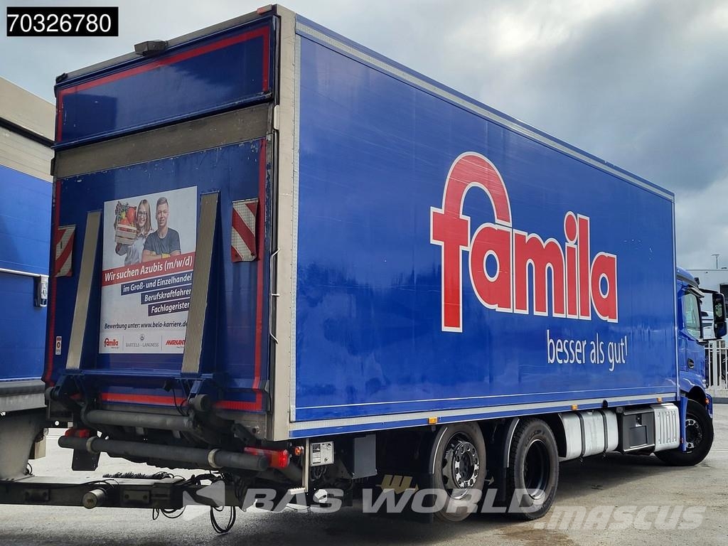 Mercedes-Benz Actros 2540 6X2 FrigoBlock Refrigerated Lift Axle Hűtős