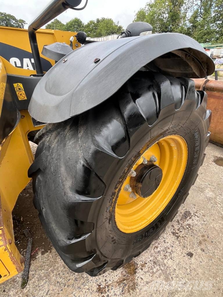 CAT TH 357D Telehandlers for agriculture