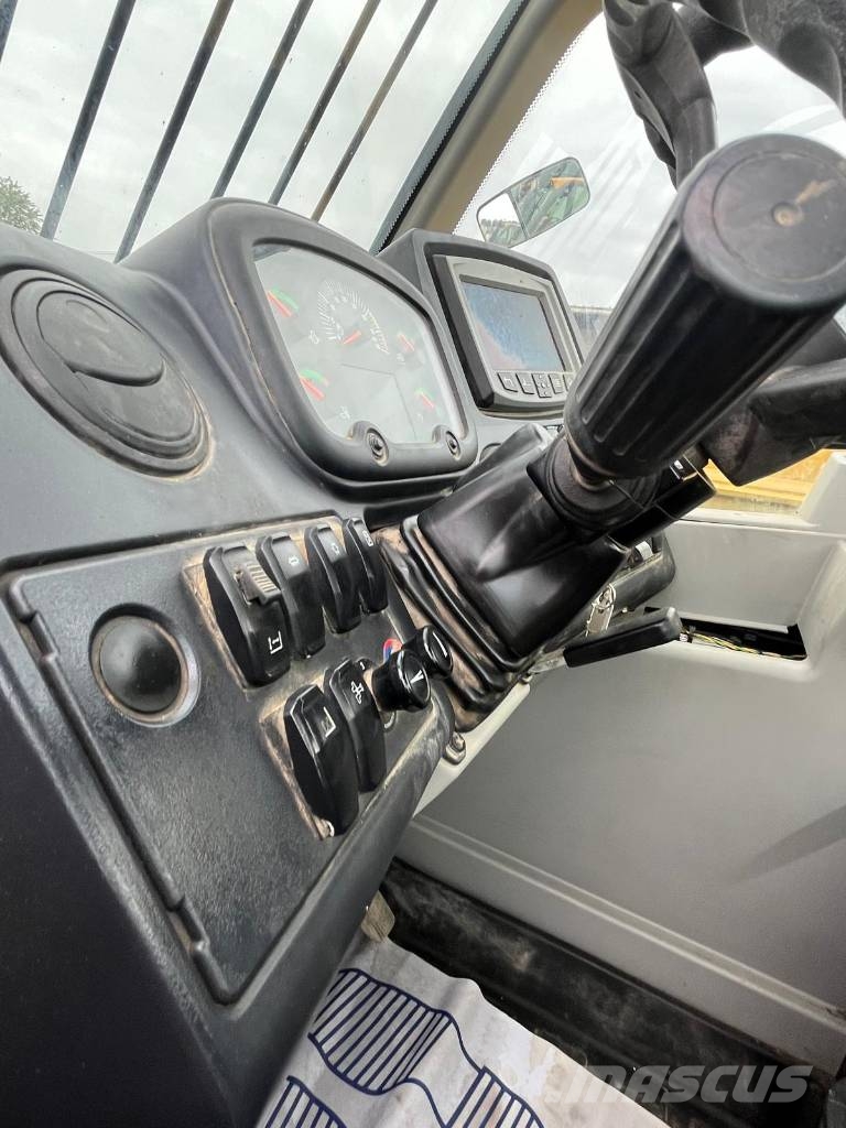 CAT TH 357D Telehandlers for agriculture