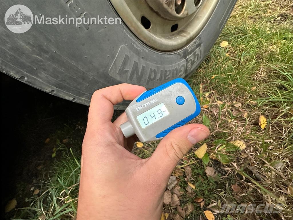 Volvo FH12 -37 8X4 Konksliftveokid