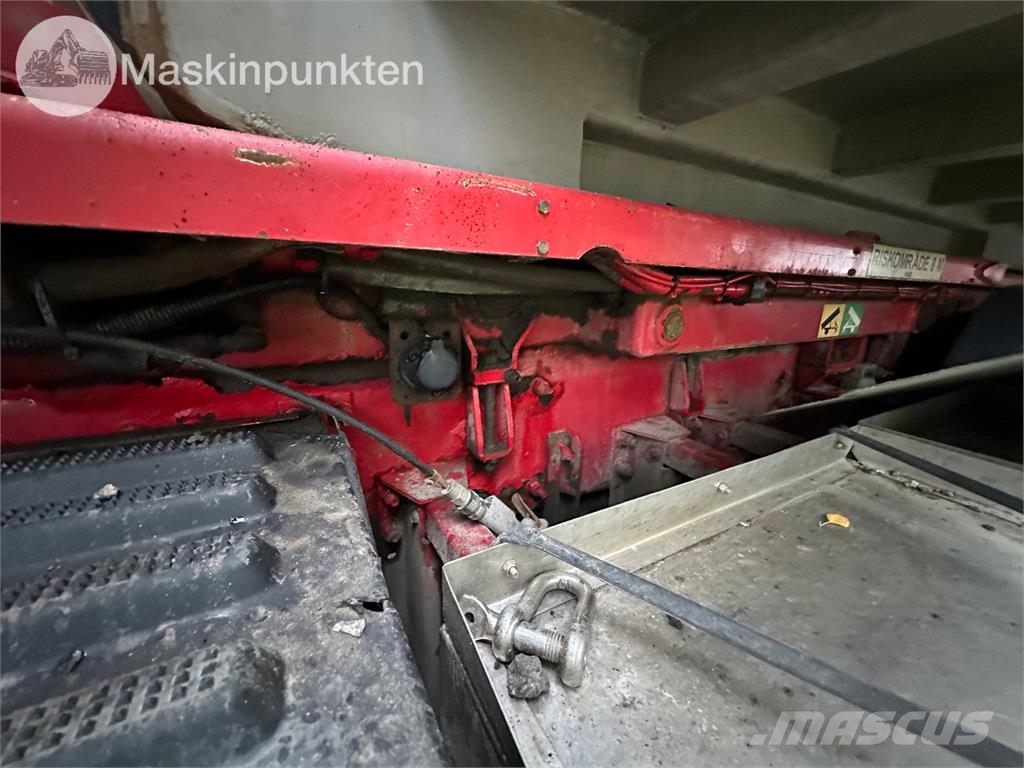 Volvo FH12 -37 8X4 Konksliftveokid
