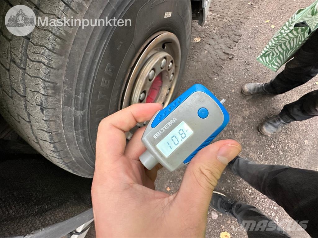 Volvo FH12 -37 8X4 Konksliftveokid