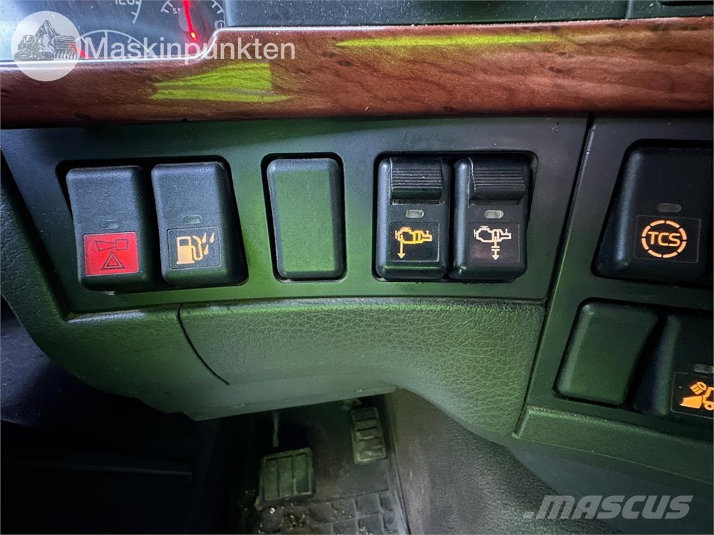 Volvo FH12 -37 8X4 Konksliftveokid