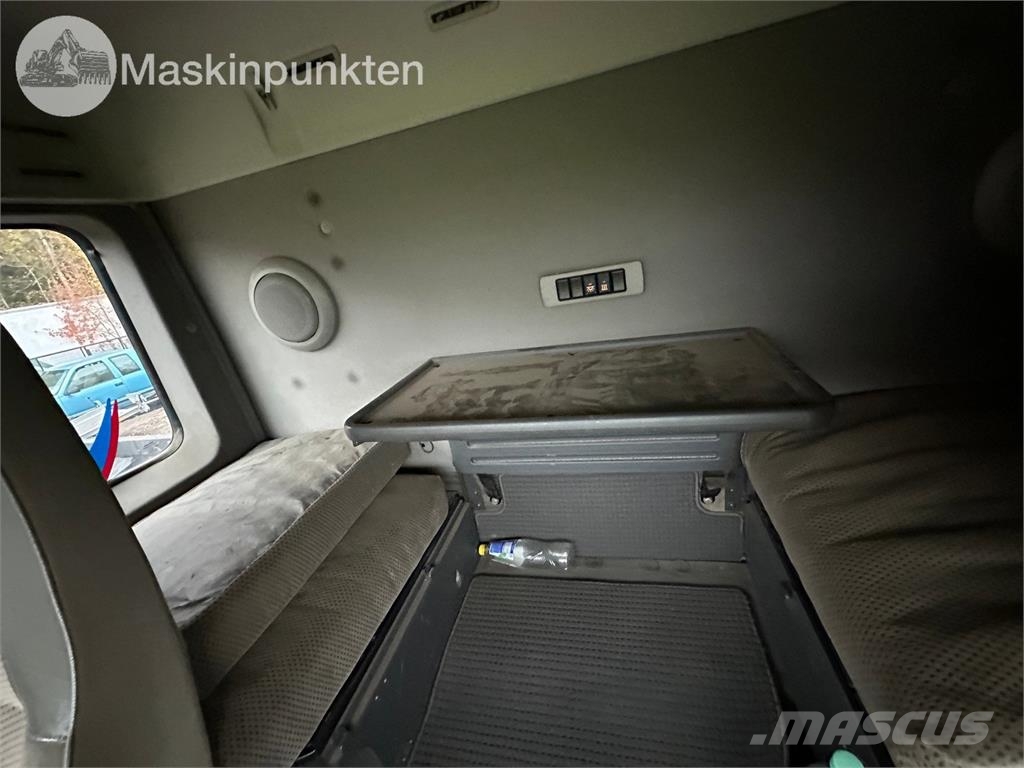 Volvo FH12 -37 8X4 Konksliftveokid