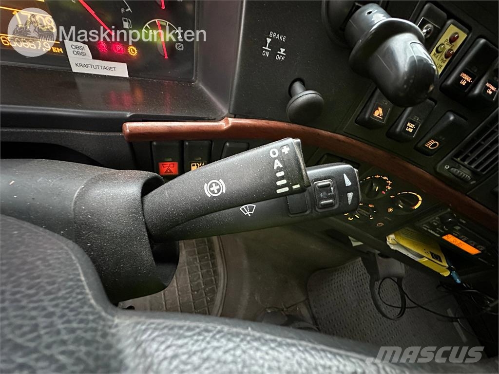 Volvo FH12 -37 8X4 Konksliftveokid
