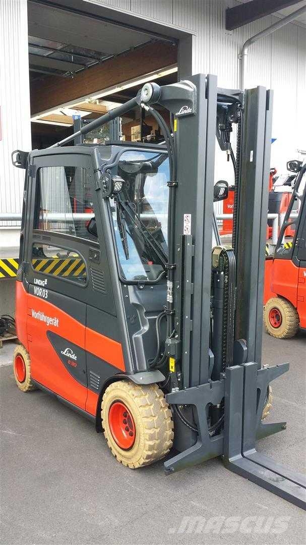 Linde E30/600HL 电动叉车