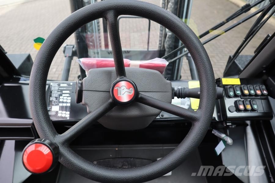Manitou M30-4 Valid inspection, *Guarantee! Diesel, 4x4 Dr Terrængående gaffeltruck