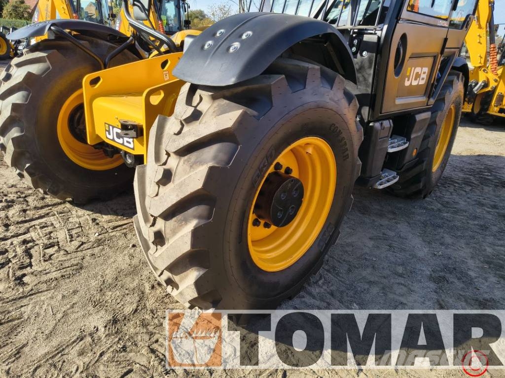 JCB 560-80 Telescopic handlers