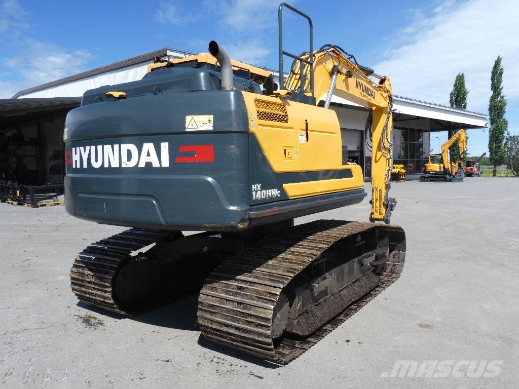 Hyundai Hyundai HX 140 HW Excavadoras sobre orugas