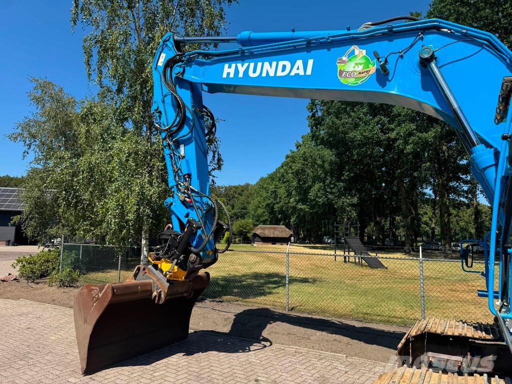 Hyundai HX220 L Rupskraan Rupsgraafmachines