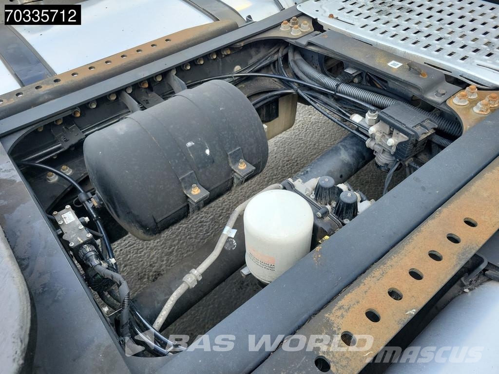 Ford F-Max 500 4X2 2x Tanks Navi ACC Vilcēji