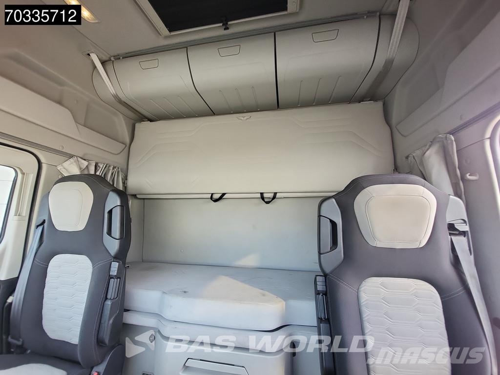 Ford F-Max 500 4X2 2x Tanks Navi ACC Тягачі