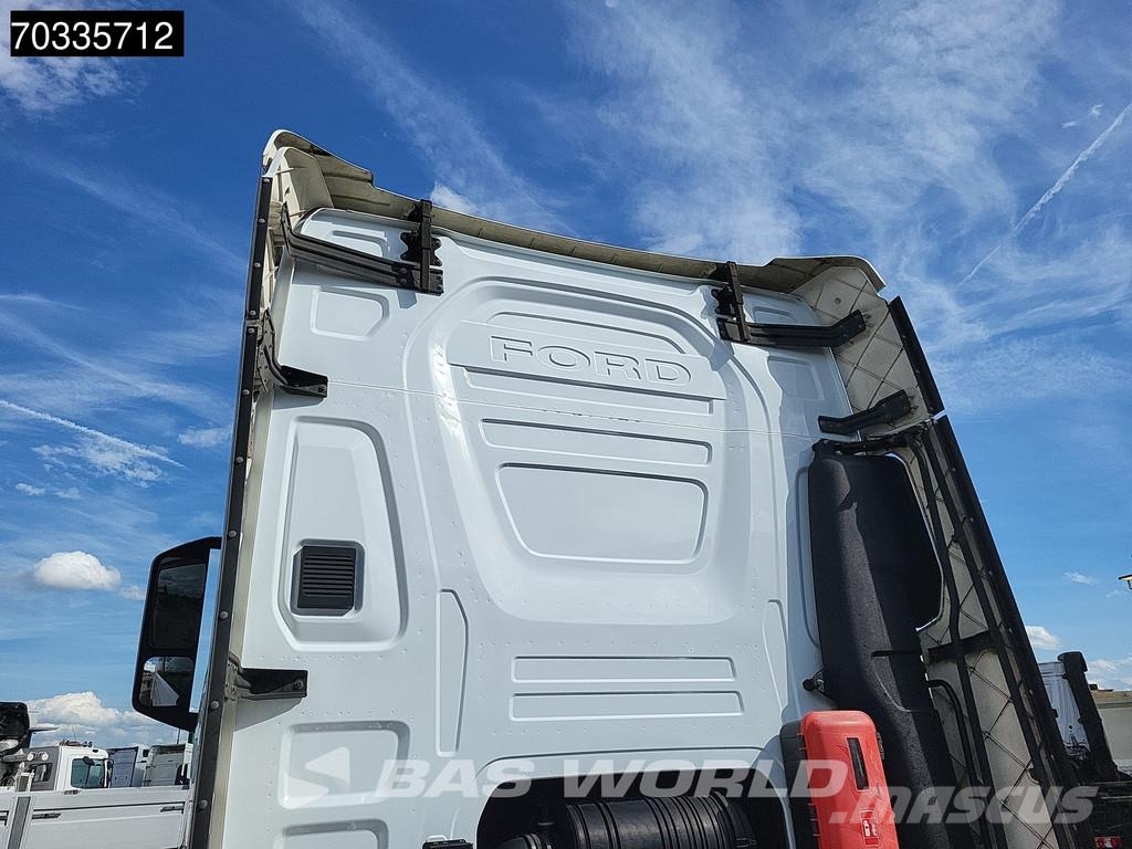 Ford F-Max 500 4X2 2x Tanks Navi ACC Тягачі