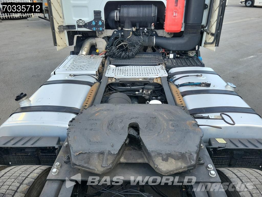 Ford F-Max 500 4X2 2x Tanks Navi ACC Trekkers