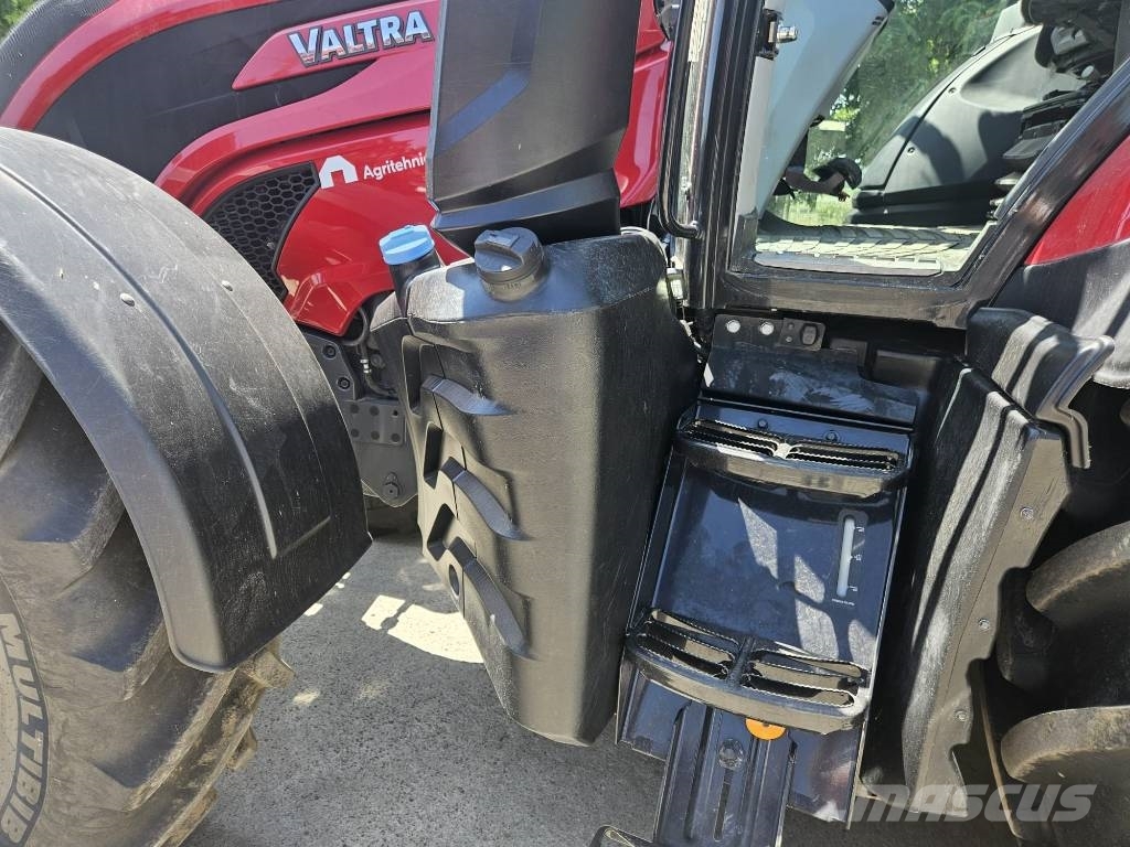 Valtra T 195 Active Tractoare