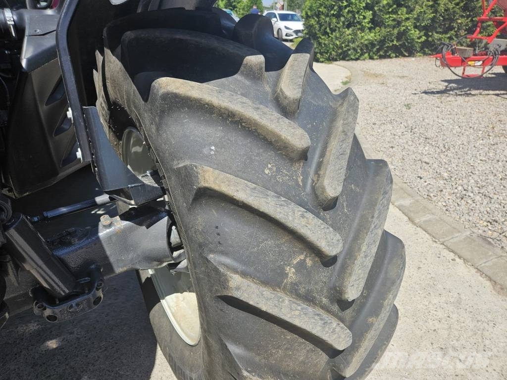 Valtra T 195 Active Tractoare