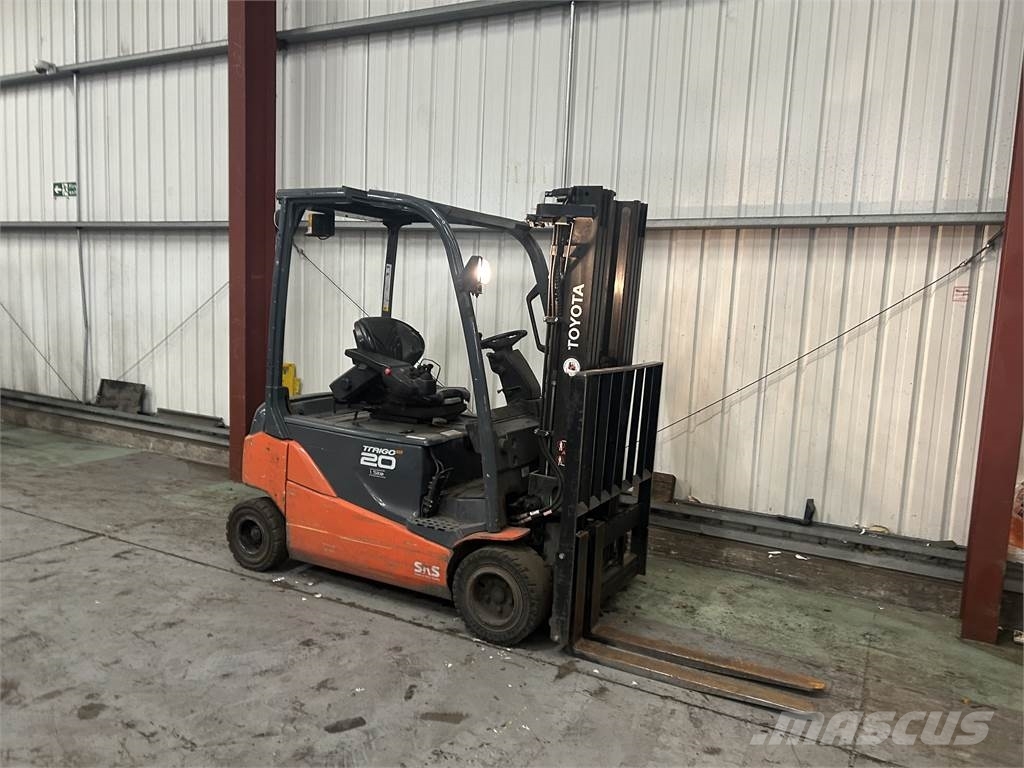 Toyota 8FBM20T Electric forklifts